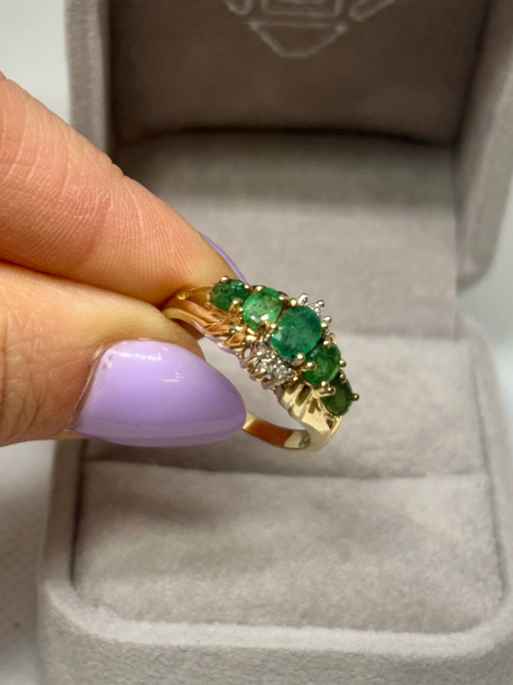 10K Gold Natural Emerald & Diamond Ring, size 7